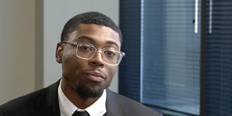 Convicted Squatter’s Lawyer Freezes, Asks To ‘Cut’ When Pressed To Defend Client