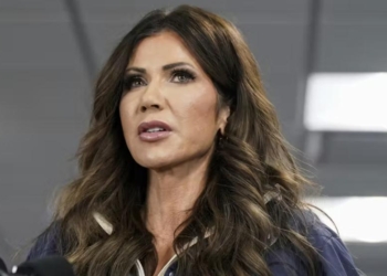 Homeland Security Secretary Kristi Noem Concedes Possible Mistake in Statements on Minneapolis Shooting