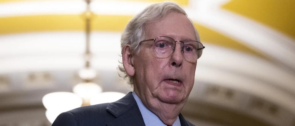 Mitch McConnell Hospitalized With Flu-Like Symptoms