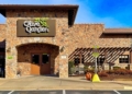 Olive Garden Cook Strips Naked, Plunges Head Into Deep Fryer In Ghastly Workplace Suicide