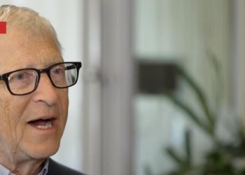 Reporter Confronts Bill Gates About STD Allegations In Epstein Files