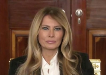 Reporter Launches Gotcha Question At Melania. She Retorts Back As Hostages Thank Her