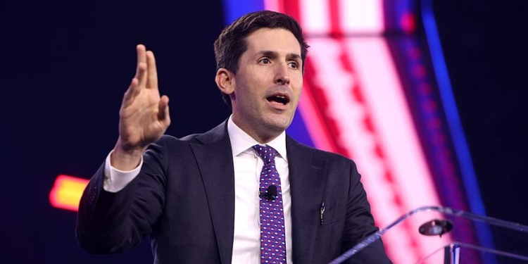 Trump Advisor Trashes Anti-MAHA Order: ‘I’m Not Going To Gaslight’