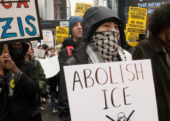 ‘You Will Get Away With It’: Flyer Tells Waiters And Mechanics To Sabotage ICE