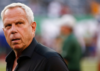 Giants Co-Owner to Transfer Stake After Epstein Emails Resurface