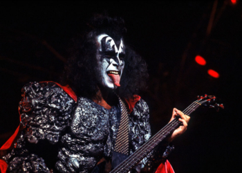 KISS Legend Tells Celebrities to ‘Shut Their Piehole’ About Politics