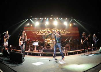 Rock Frontman Dies At 60 After Cancer Battle