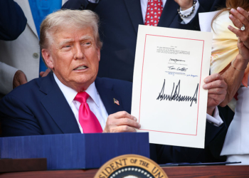 Trump’s Signature to Appear on Paper Currency