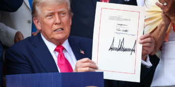 Trump’s Signature to Appear on Paper Currency