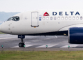 Delta Pulls Perks From Congress Amid Shutdown Fight
