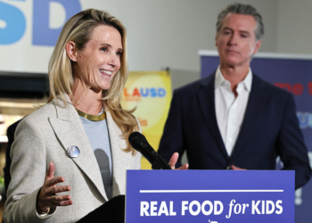 Past Remarks From Governor’s Wife Targeting Evangelicals Spark Fresh Backlash