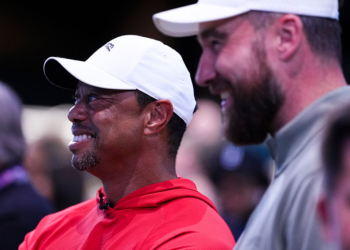 Kelce Chats With Trump’s Granddaughter at Tiger Woods’ TGL Event