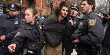 ISIS-Inspired Teens Charged in Failed Bomb Attack at Gracie Mansion Protest