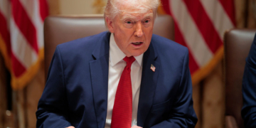 Trump Moves To Pay TSA Agents Amid Airport Chaos