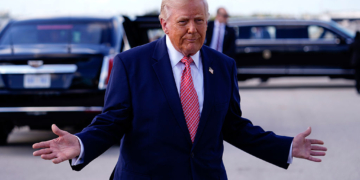 Trump Floats Rare Move to Break DHS Funding Stalemate