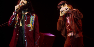 ‘Summer Breeze’ Hitmaker Dies at 85 After Heart Surgery Complications