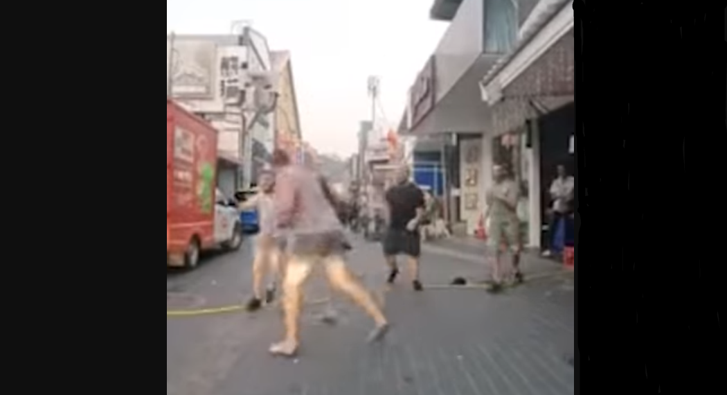 Tourist Brawl Outside Thai Bar Caught on Camera