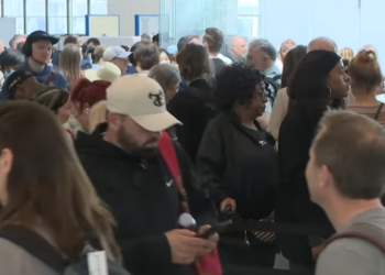 Airport Lines Surge as DHS Funding Lapse Hits TSA Staffing