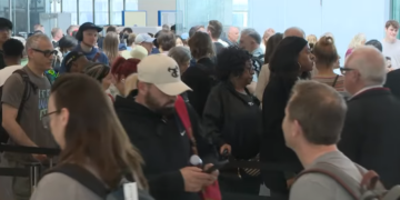 Airport Lines Surge as DHS Funding Lapse Hits TSA Staffing