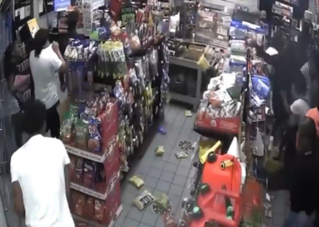 Teen Mob Trashes Sacramento Gas Station Store