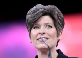 EXCLUSIVE: GOP Senator Introduces Bill To Wage War On Fed Waste