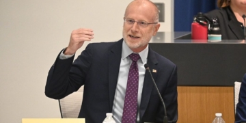 ‘Fake News’: FCC Chair Warns Broadcasters To ‘Operate In The Public Interest’ Or Risk Loss Of License