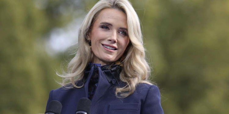 Gov. Newsom’s Wife Accused Of Getting Paid Big To Produce Content For California Schools