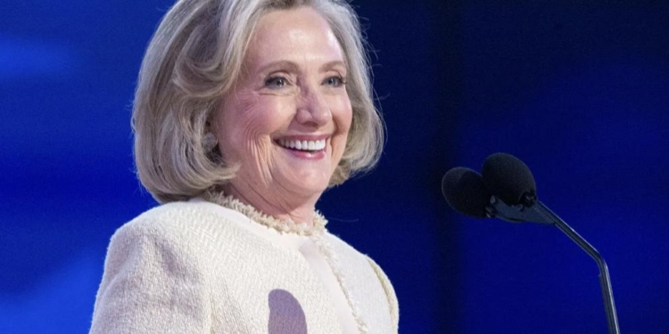 Hillary Clinton Returns To New Hampshire