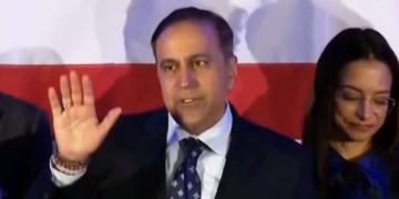 Losing Democrat Candidate Charges 13 Bucks For Water After Dumping $24,000,000 On Failed Bid