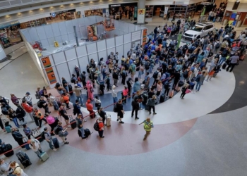 Many TSA Agents Call Out Amid Partial Shutdown