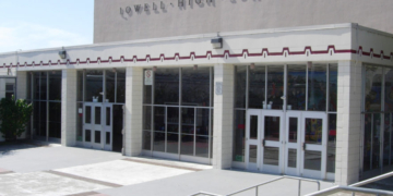 Math Teacher Put On Indefinite Leave As ‘Fat-Shaming’ Algebra Quiz Investigated