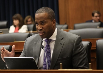 Republican Crashes School Board Meeting