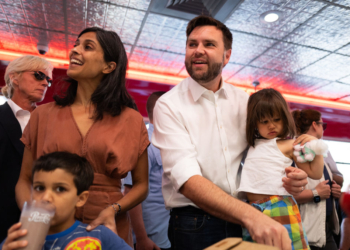 Senate Hopeful Faces Backlash Over Remarks About Vance Family