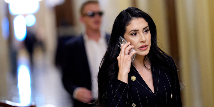 Luna Pushes Pardon for Soldier Accused of Betting on Own Mission, Swipes At Pelosi Over ‘Insider Trading’