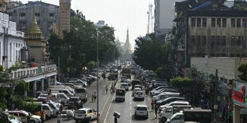 Iran’s Oil System Under Strain as Storage Space Nears Breaking Point