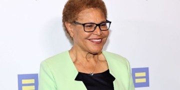 LA Hotels Struggle as $30 Minimum Wage Push Drives Up Costs, Dampens Investment: Report