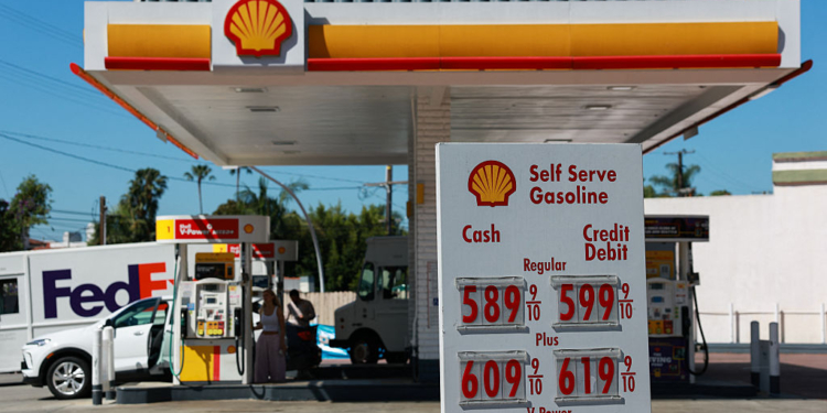 Trump Disagrees With Wright On Gas Prices