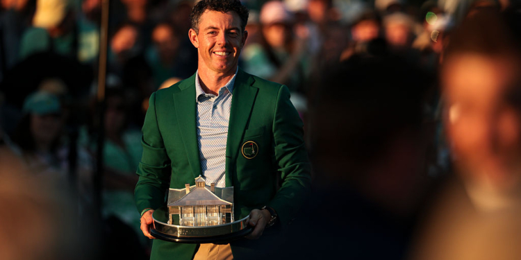 McIlroy Survives Wild Masters to Win Back-to-Back Titles