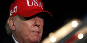 Trump Deletes AI Image Depicting Him as Christ