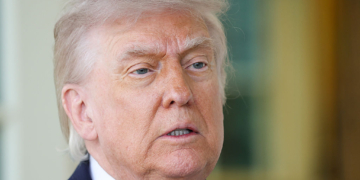 Trump Schools Pope Leo on Iran Casualties 