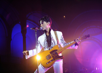 ‘Something Wasn’t Right’: Prince’s Bandmate Recalls Troubling Final Months