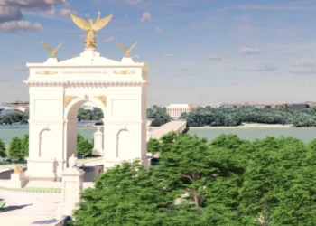 Commission Advances Trump’s Legacy Arch For Nation’s Capital