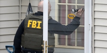 Gun-Wielding Feds Reportedly Raid Homes Of Democrat Sisters In Migrant Shelter Fraud Probe