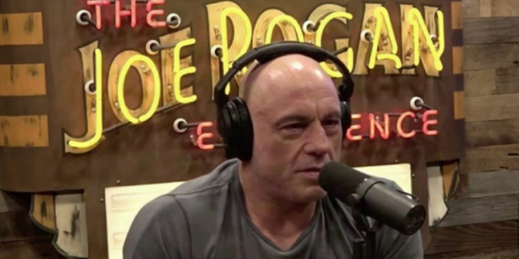 Joe Rogan Reveals What Trump Actually Said To Him In ‘Awkward’ UFC Convo