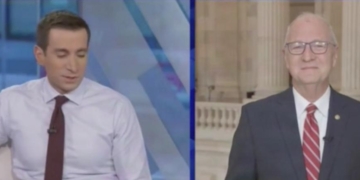 Senator Gets Confronted Over Call For Jerome Powell To ‘Cash In’ On Fed Post. You Won’t Believe His Response