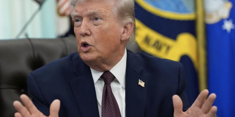 Trump Signs Election Integrity EO