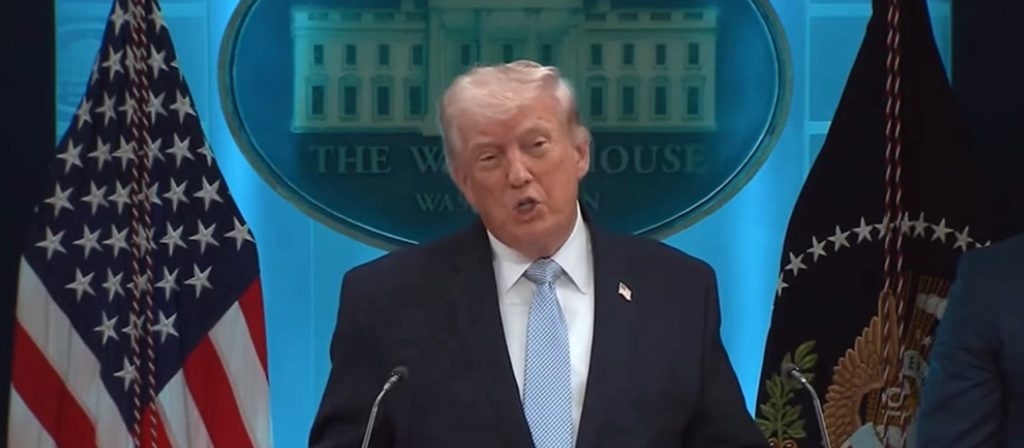 Trump Vows To Find ‘Sick Person’ In Iran Rescue Leak, Warns Media Could Face Jail For Not Divulging