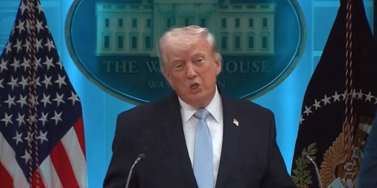 Trump Vows To Find ‘Sick Person’ In Iran Rescue Leak, Warns Media Could Face Jail For Not Divulging