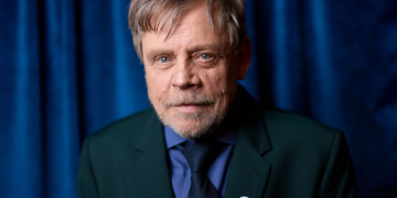 White House Labels Actor Mark Hamill ‘One Sick Individual’ for Post