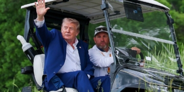 Trump Claims Schumer, Dem Attorneys Plotting to ‘Interfere in Our Elections’ 